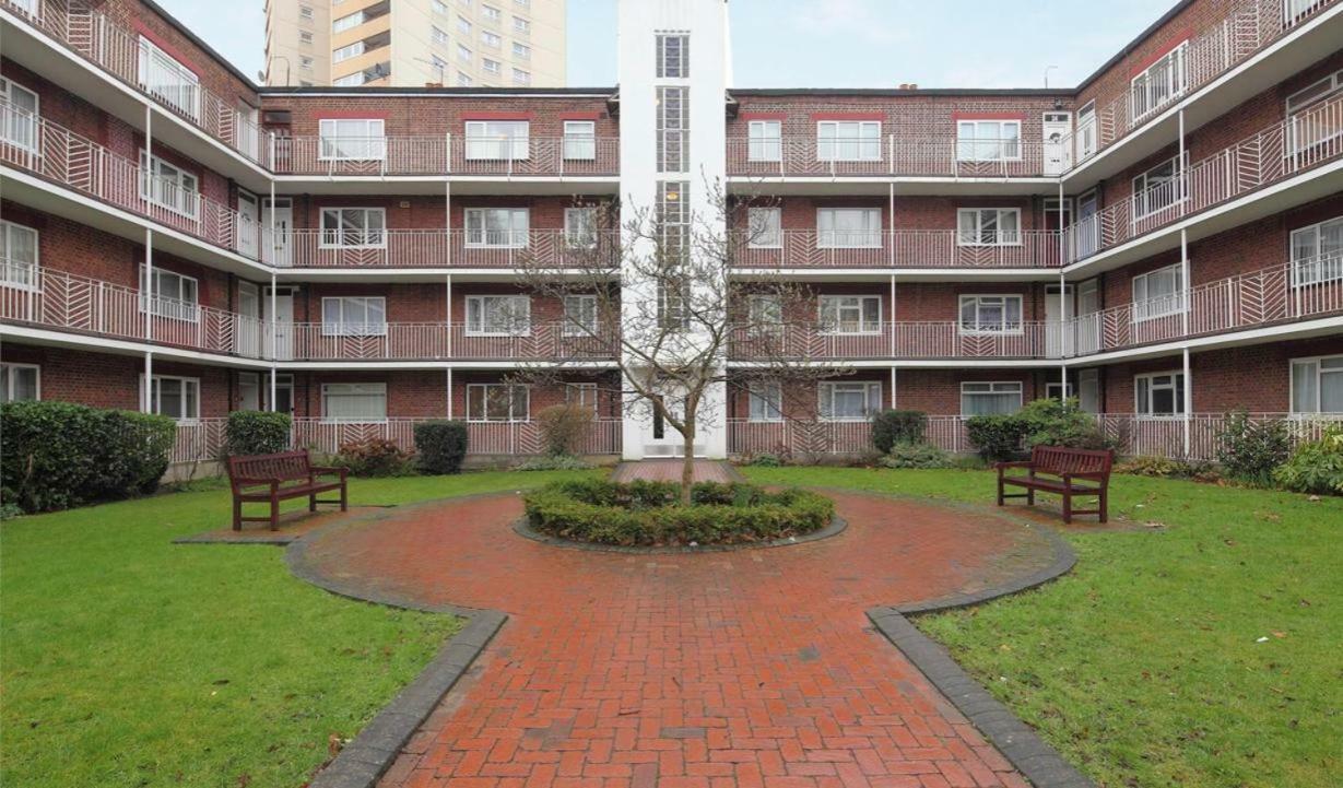 Rosemont Court Rosemont Road *